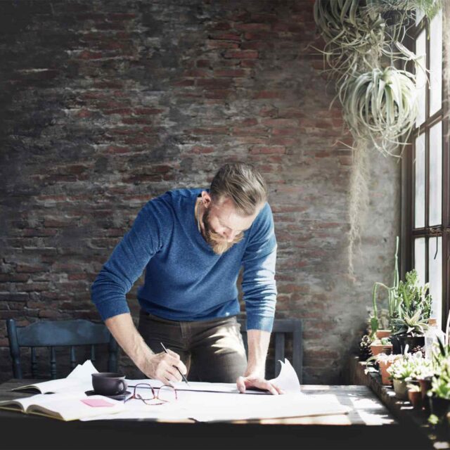 https://tunamobilya.com.tr/wp-content/uploads/2017/05/image-team-member-01-640x640.jpg